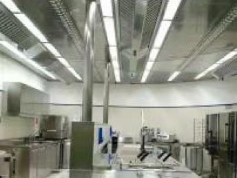 深圳厨具厂 厨房设备供应商的靠谱之选与家电广播电视节目制作经营的融合探索